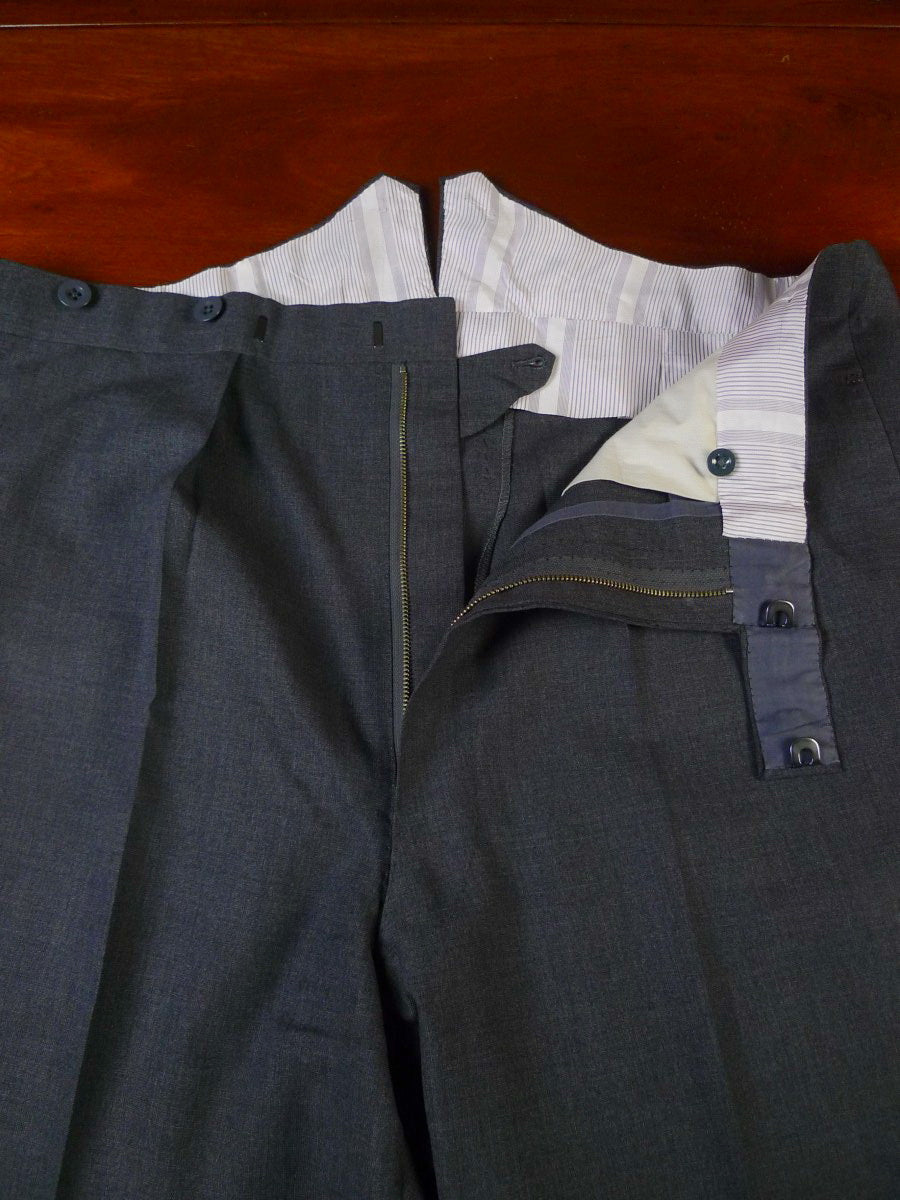 26/1062 immaculate 1996 huntsman savile row bespoke grey worsted d/b suit 43 extra long