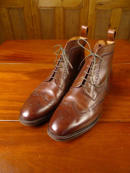 24/0368 new (seconds) loake brown brogue goodyear welted country boots (rrp £265) uk 11