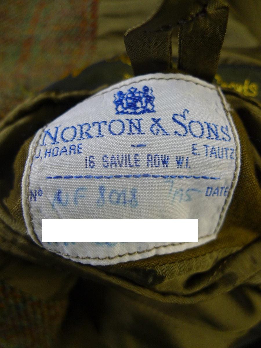 24/0463 exceptional vintage norton & sons savile row bespoke field sports tweed shooting suit 41-42 regular