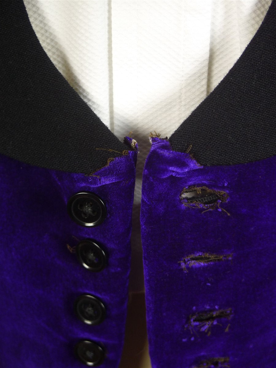 24/0544 wonderful vintage edwardian purple silk velvet shawl evening waistcoat 35-36