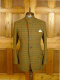 24/0881 vintage bespoke tailored green / red gun check heavyweight tweed shooting suit w/ ghillie collar 41-42 long