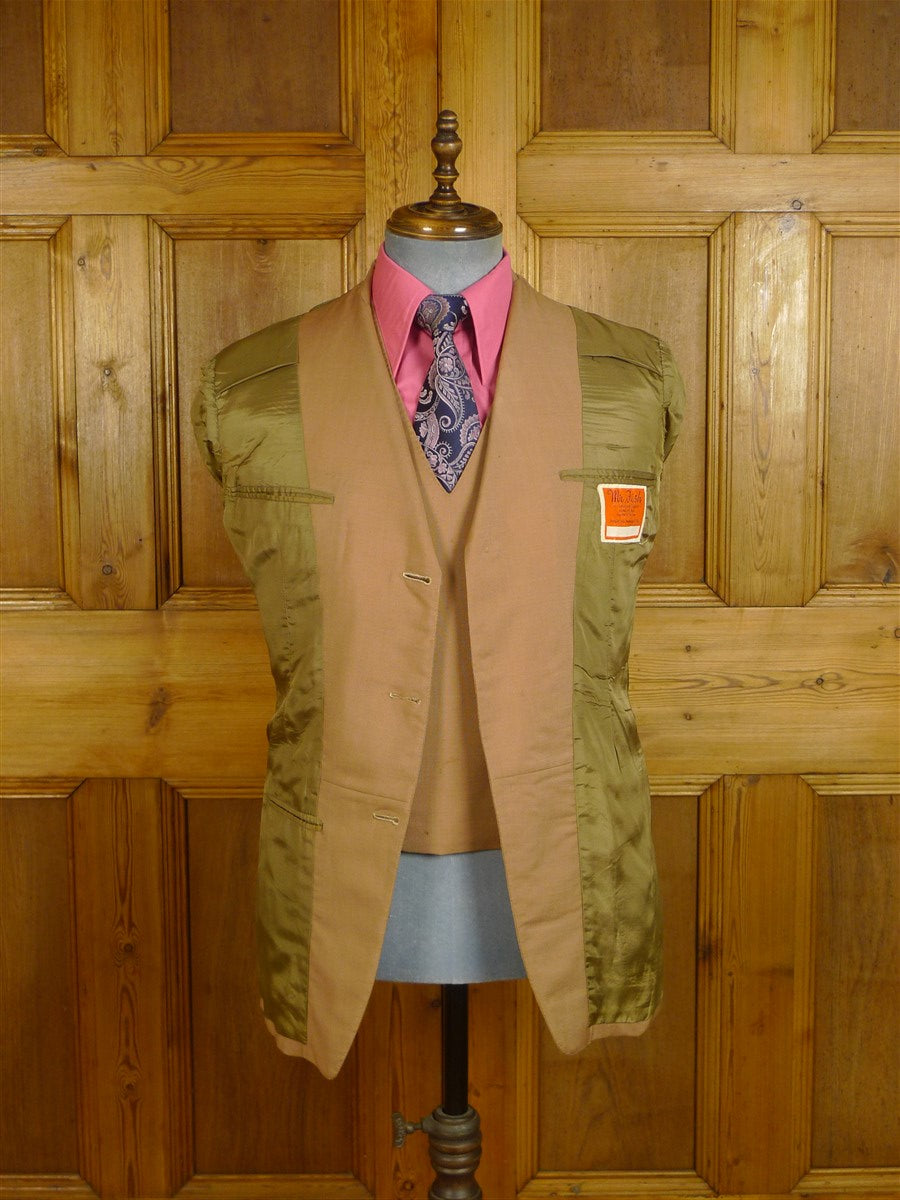 24/0902 ultra rare 1968 Mr. Fish Clifford St. Soho tan mohair 3-piece suit 37-38 regular