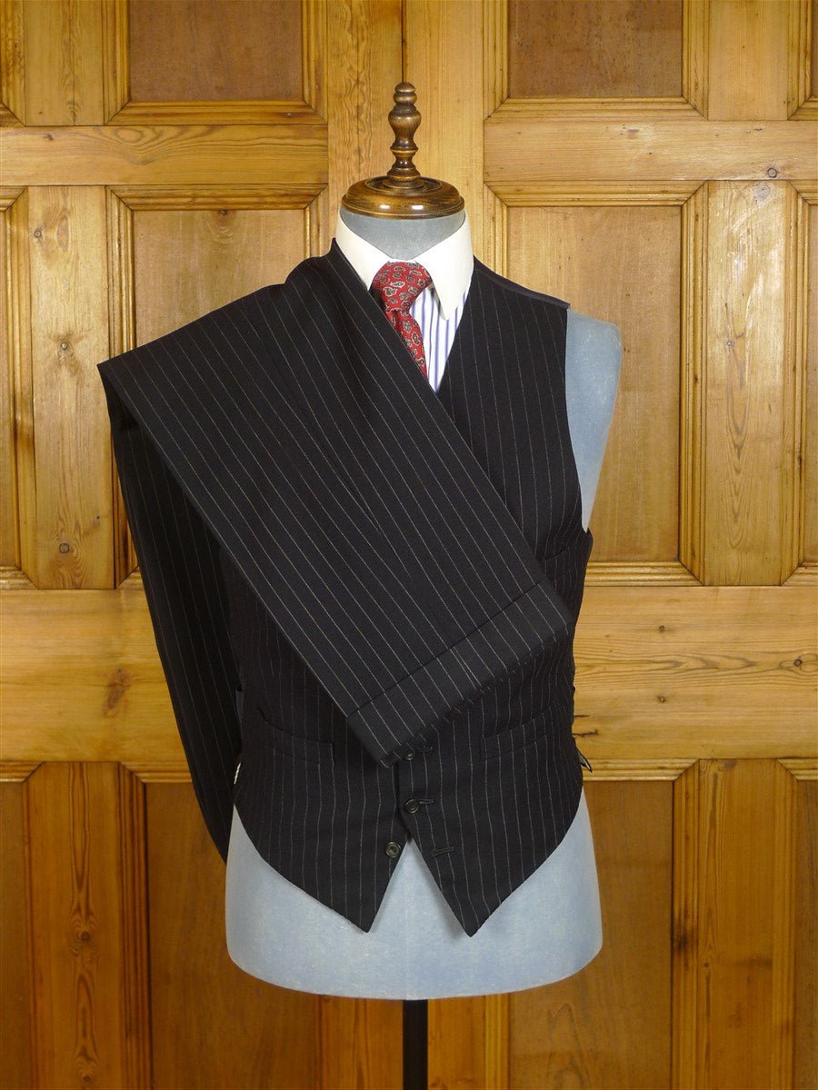 24/0912 immaculate 1964 huntsman savile row bespoke navy blue rope-stripe waistcoat & trouser 40 short to regular