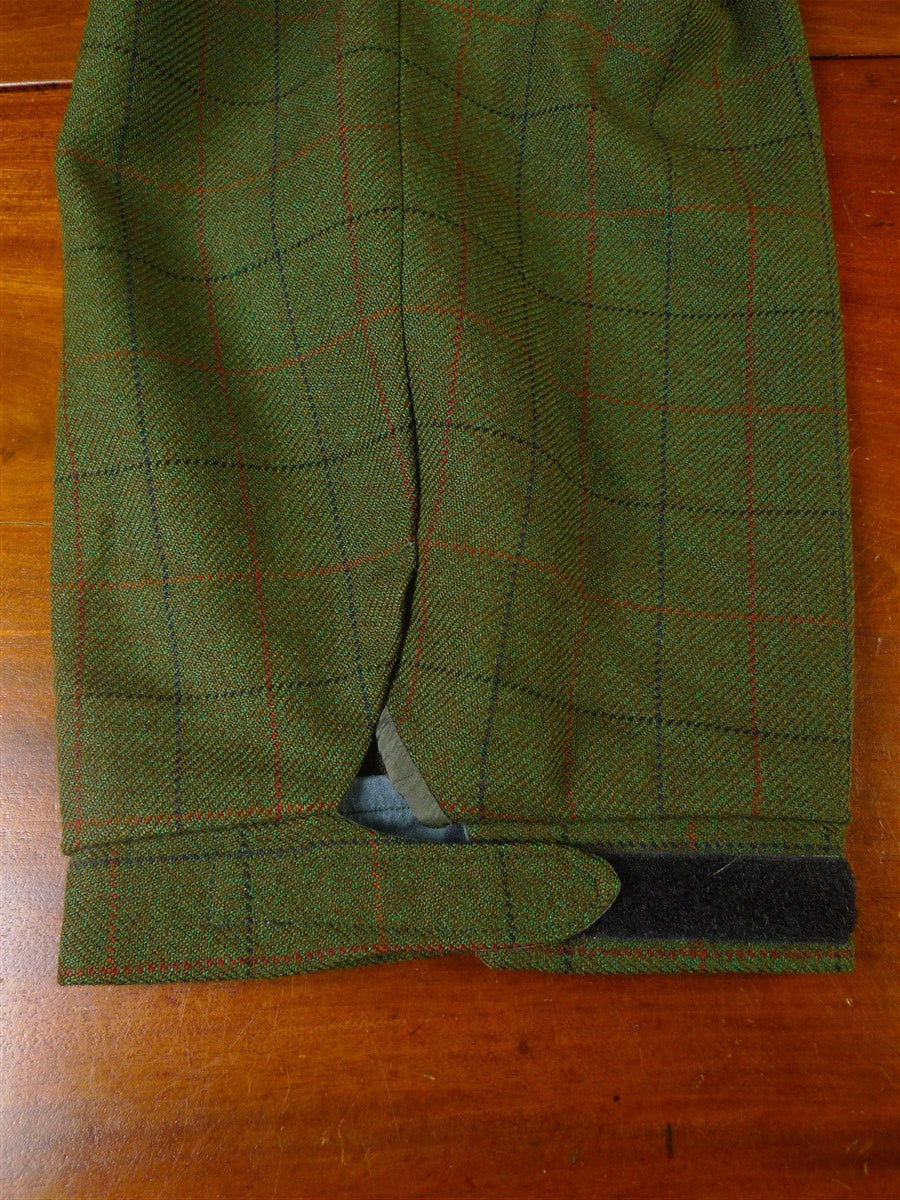 24/0975 immaculate vintage savile row bespoke green / red wp check 4-piece tweed shooting suit (2 pr breeks) 39 long