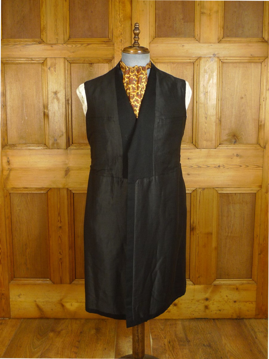 24/0999 vintage antique genuine 1900s black d/b frock coat 39 long