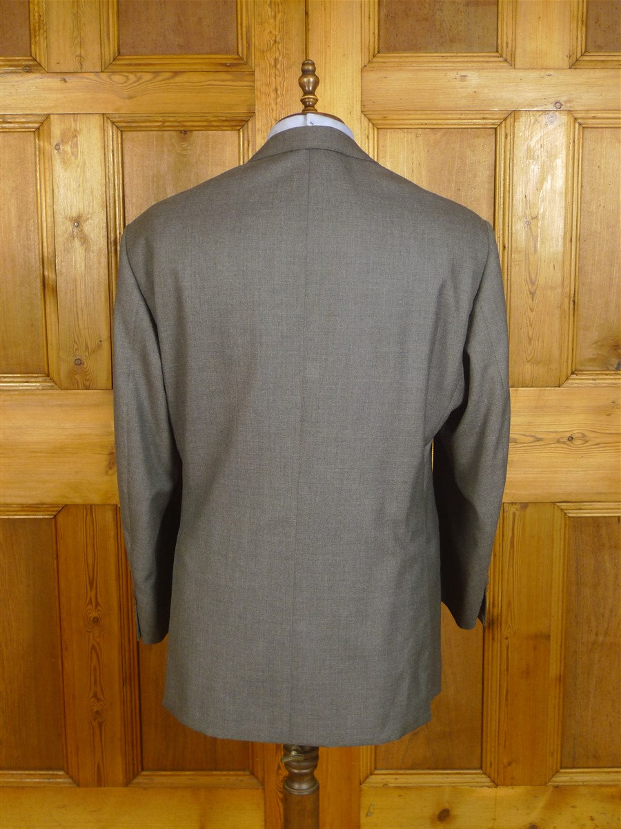 24/1009 immaculate 2005 hayward savile row bespoke grey d/b worsted suit 47 regular