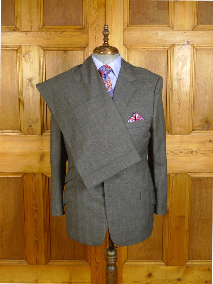 24/1053 immaculate 2010 huntsman savile row bespoke grey / blue glen check worsted suit 42-43 regular