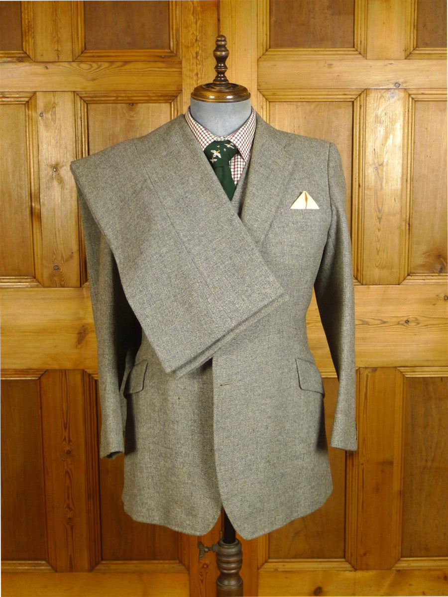 25/0060 vintage 1971 huntsman savile row bespoke heavyweight grey tweed 3-piece suit 40 regular