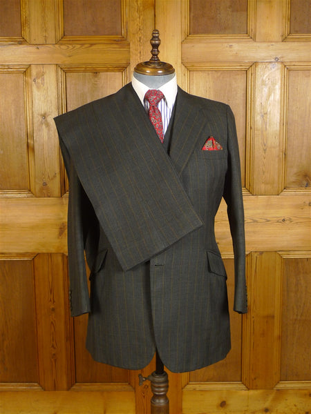 25/0070 vintage 1971 huntsman savile row bespoke dark grey / bronze pinhead stripe heavyweight 3-piece worsted suit 40-41 regular