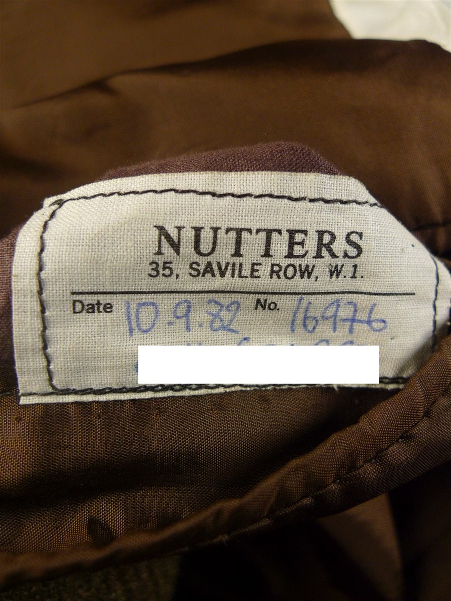 25/0076 exceptional 1982 vintage nutters savile row bespoke brown twill tweed 3-piece suit 40-41 regular to long