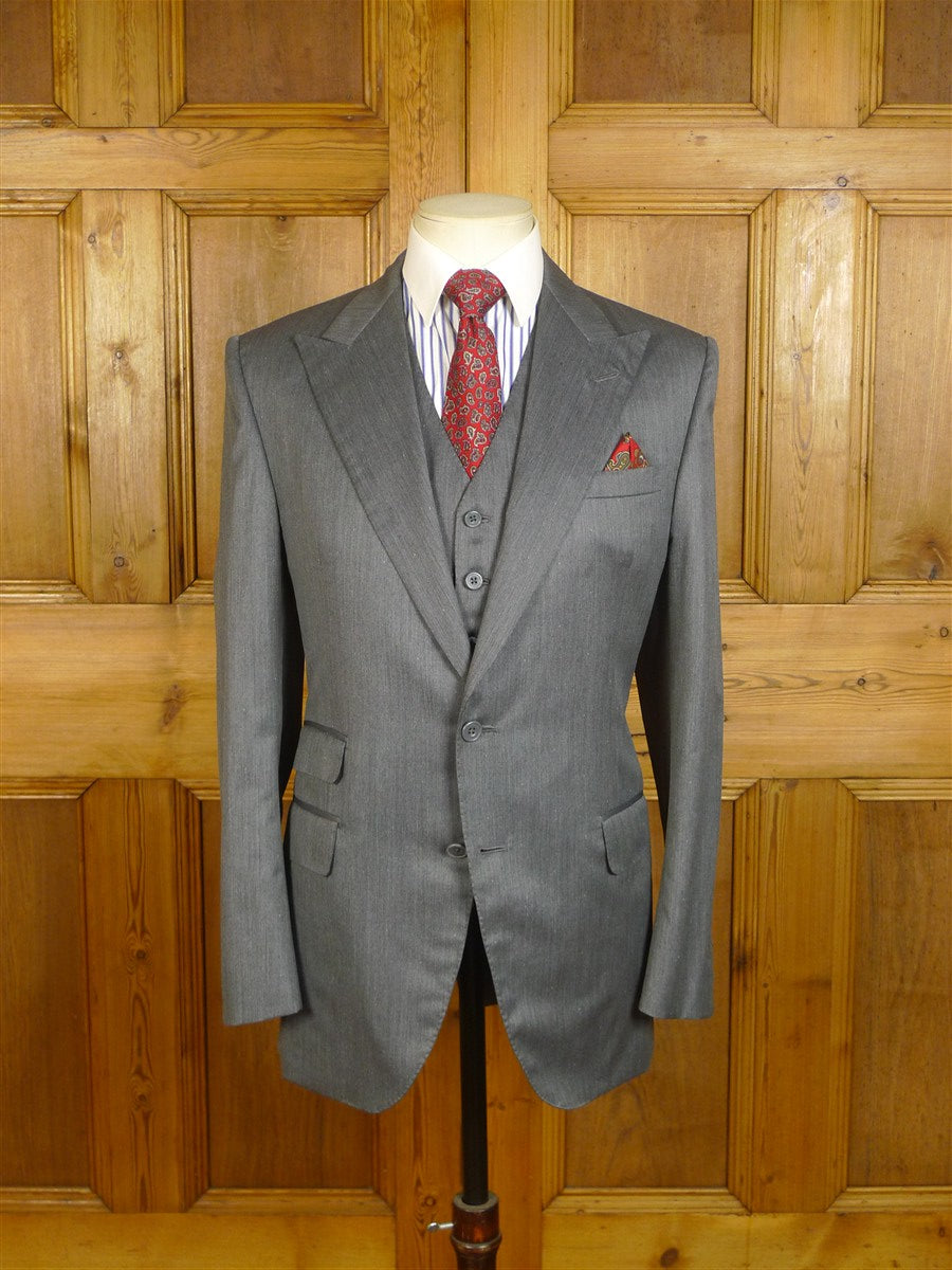 25/0167 terry haste 2010 savile row bespoke grey wool & silk 3-piece suit 38-39 regular