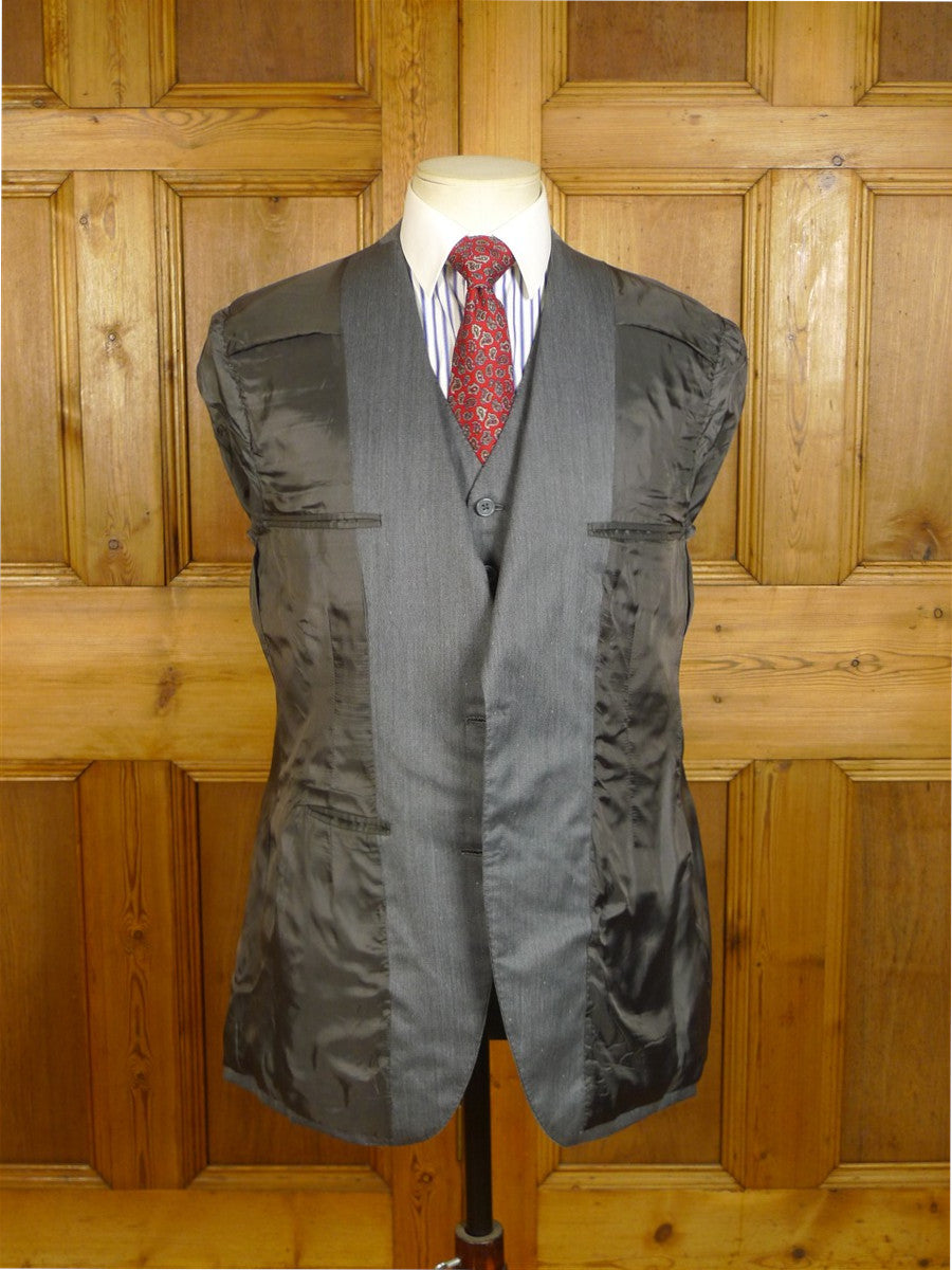 25/0167 terry haste 2010 savile row bespoke grey wool & silk 3-piece suit 38-39 regular