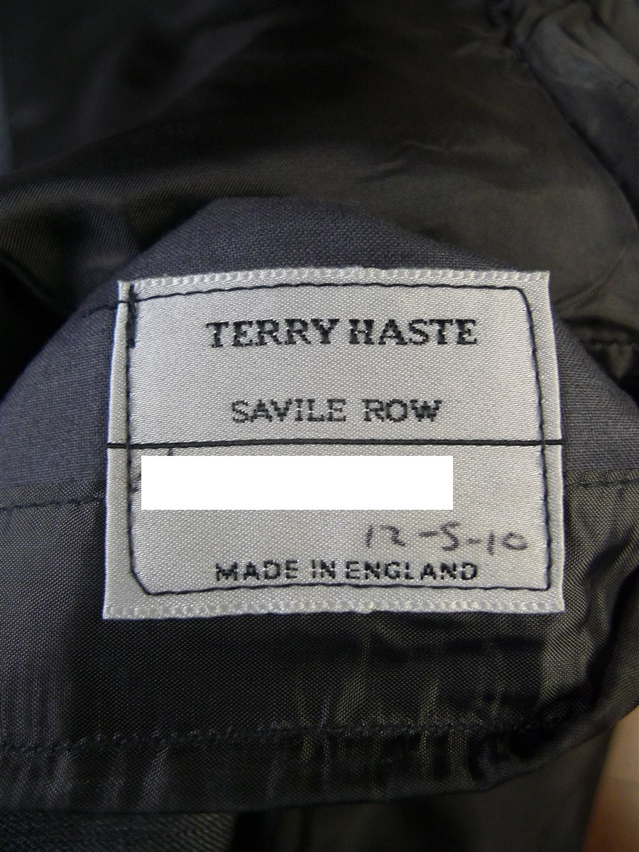 25/0167 terry haste 2010 savile row bespoke grey wool & silk 3-piece suit 38-39 regular