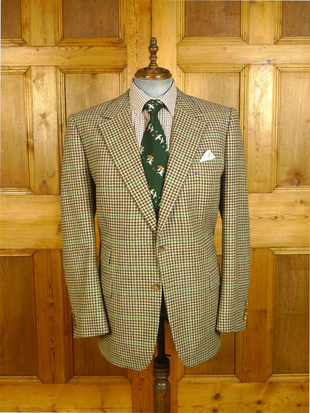 25/0317 beautiful bespoke scottish tweed brown /  green gun check jacket w/ beautiful detailing 50 long