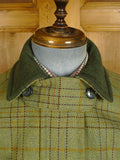 25/0434 superb haggart of aberfeldy heavyweight green wp check shooting coat 36-38