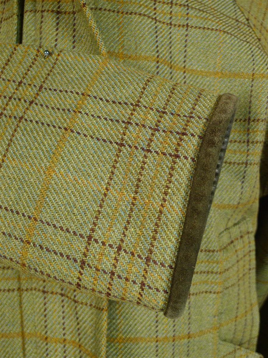 25/0434 superb haggart of aberfeldy heavyweight green wp check shooting coat 36-38