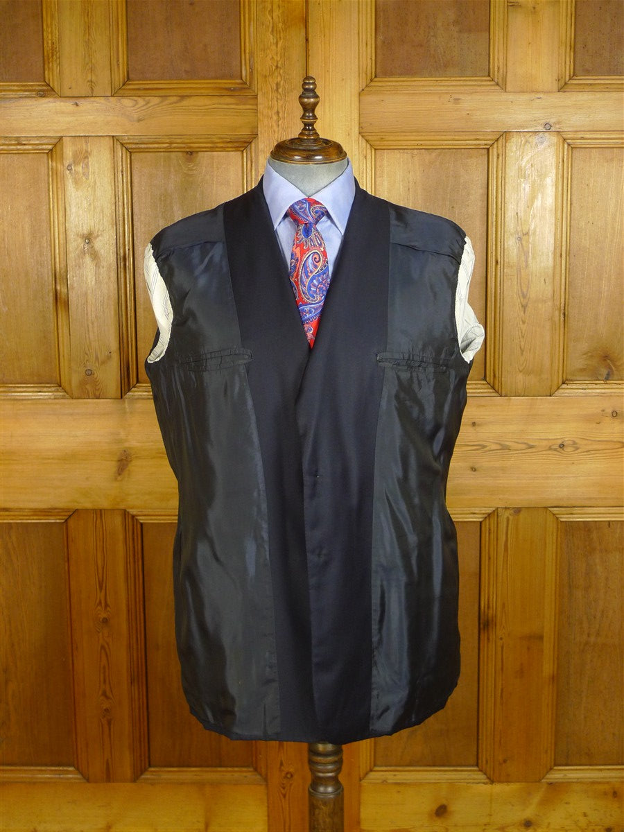 25/0827 anderson & sheppard savile row navy blue suit for restoration 46 long