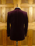 25/0505 near immaculate pakeman catto carter plum burgundy smoking / dinner jacket 42 regular to long