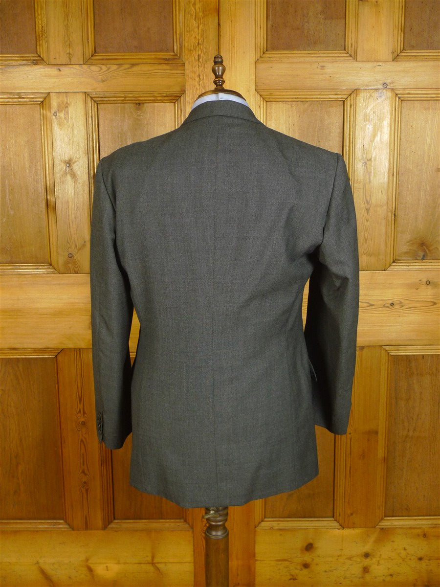 25/0563 immaculate 2013 savile row bespoke grey worsted d/b suit 42-43 long