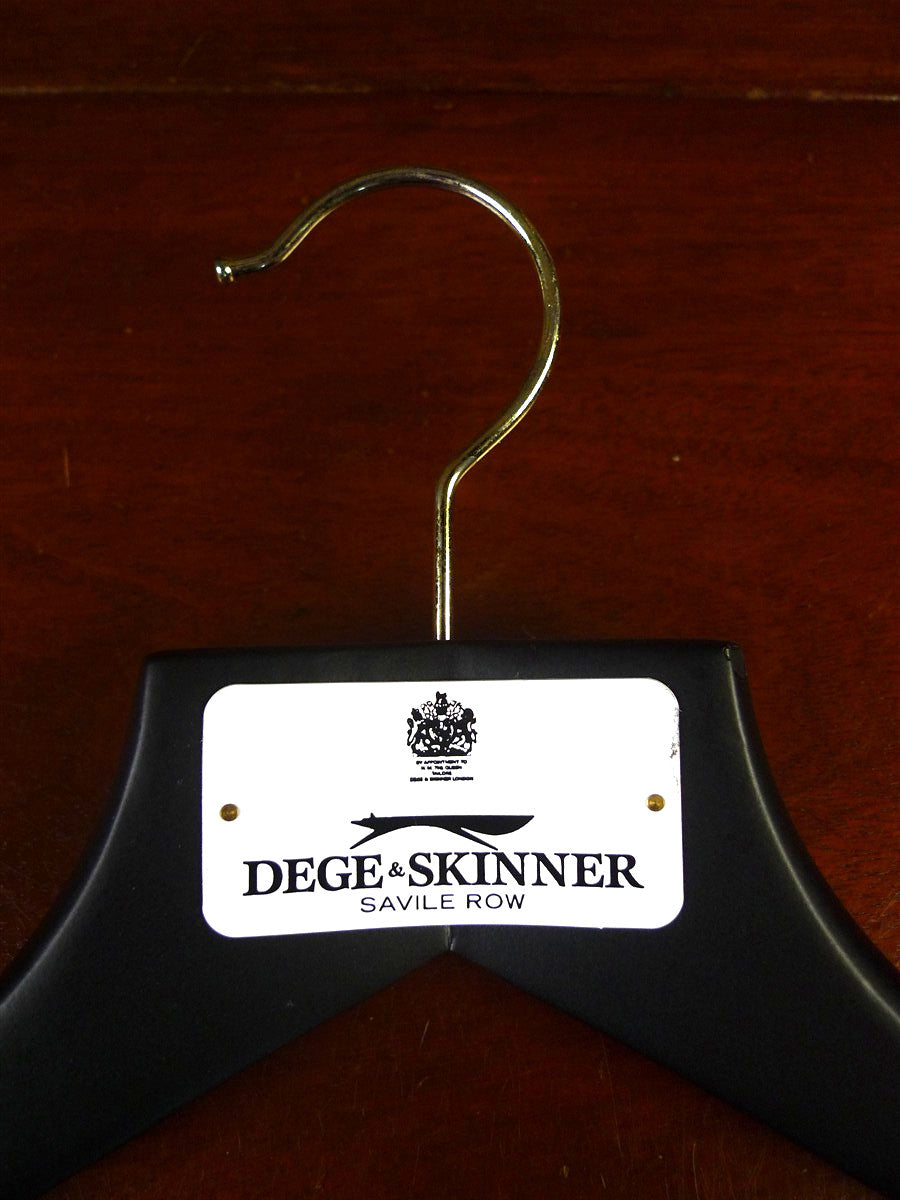 25/0600 dege & skinner savile row bespoke wooden suit hanger