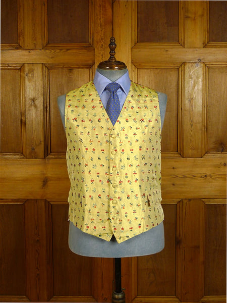 25/0576 beautiful ede & ravenscroft bespoke floral pattern silk morning waistcoat 45 short