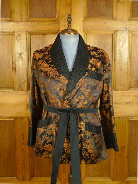 25/0589 beautiful vintage chinese embroidered silk smoking robe jacket 40 short
