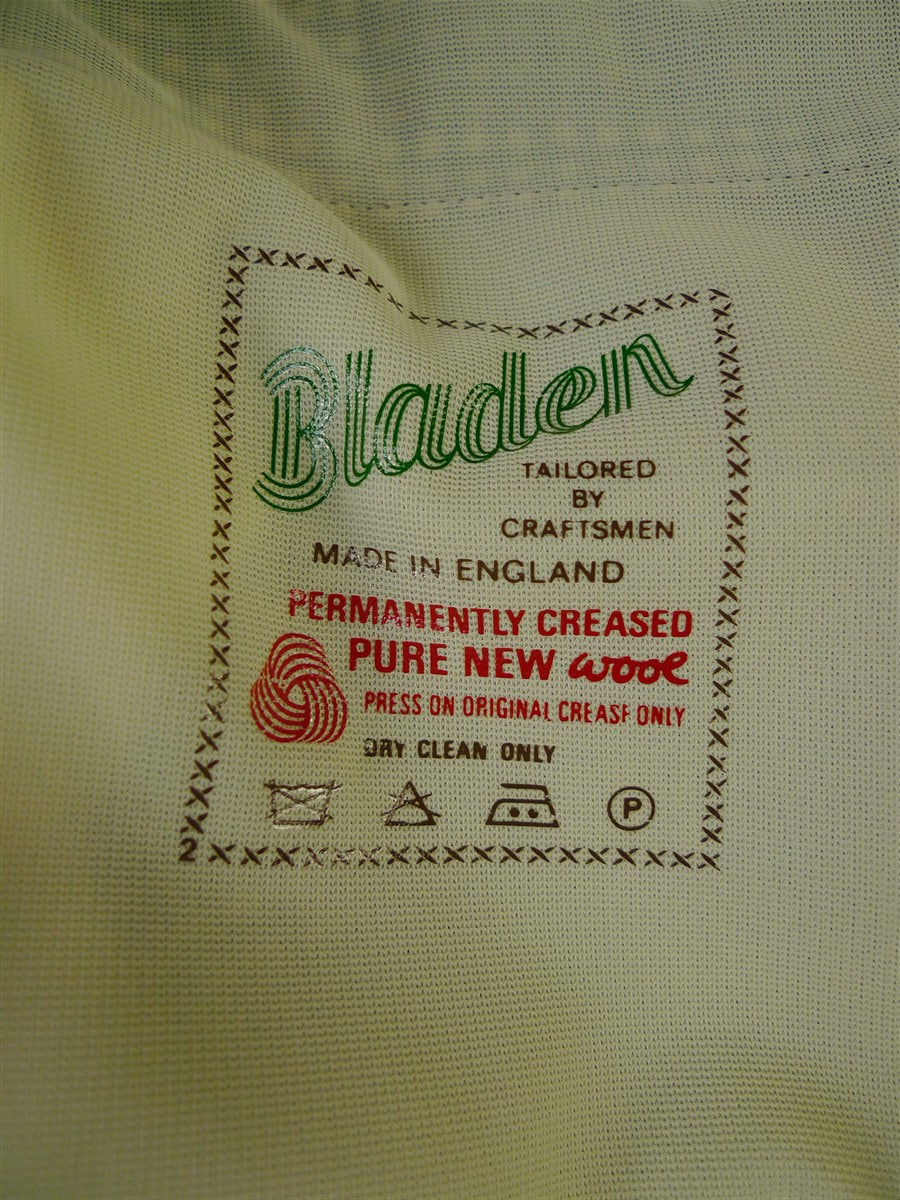 25/0634 new old stock bladen gun check country trouser w/ boot cut leg 33