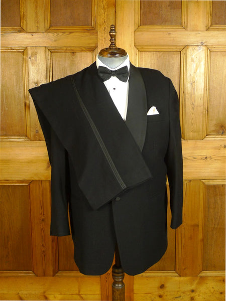 25/0649 immaculate british bespoke tailored black barathea dinner suit w/ grosgrain shawl 48 regular