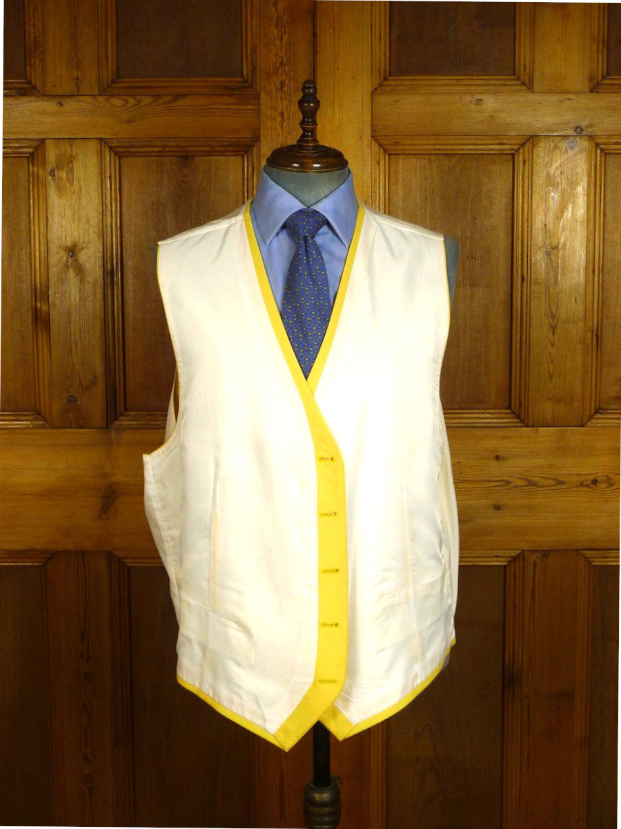 25/0728 hk bespoke tailored canary yellow fine wool waistcoat for royal ascot 53 regular