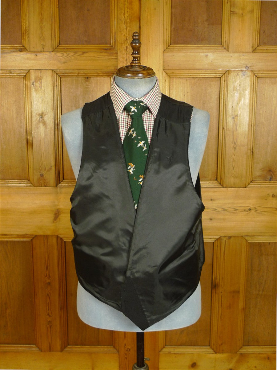 25/0764 vintage scottish black barathea wool prince charlie waistcoat 50 long