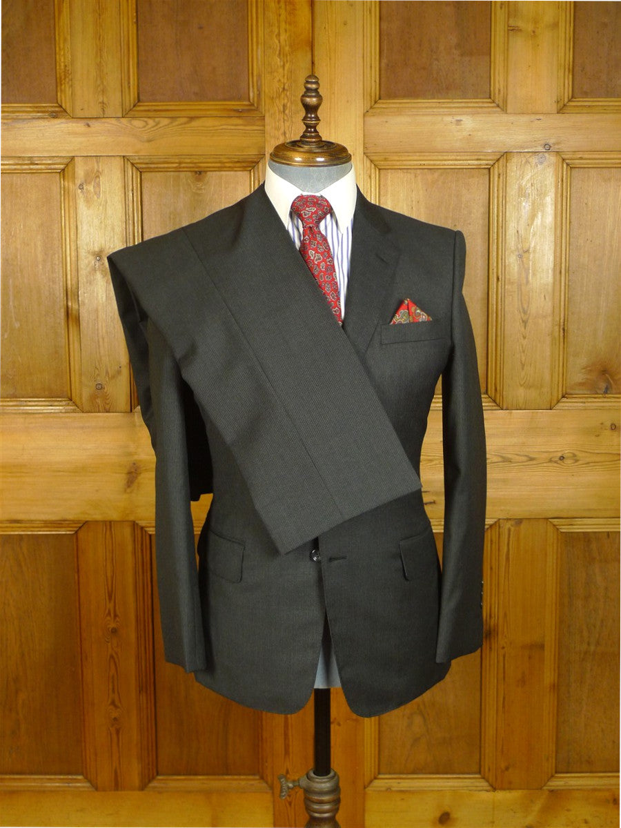 25/0782 immaculate 2012 senszio super 110s italian wool grey pin-stripe suit 36 short