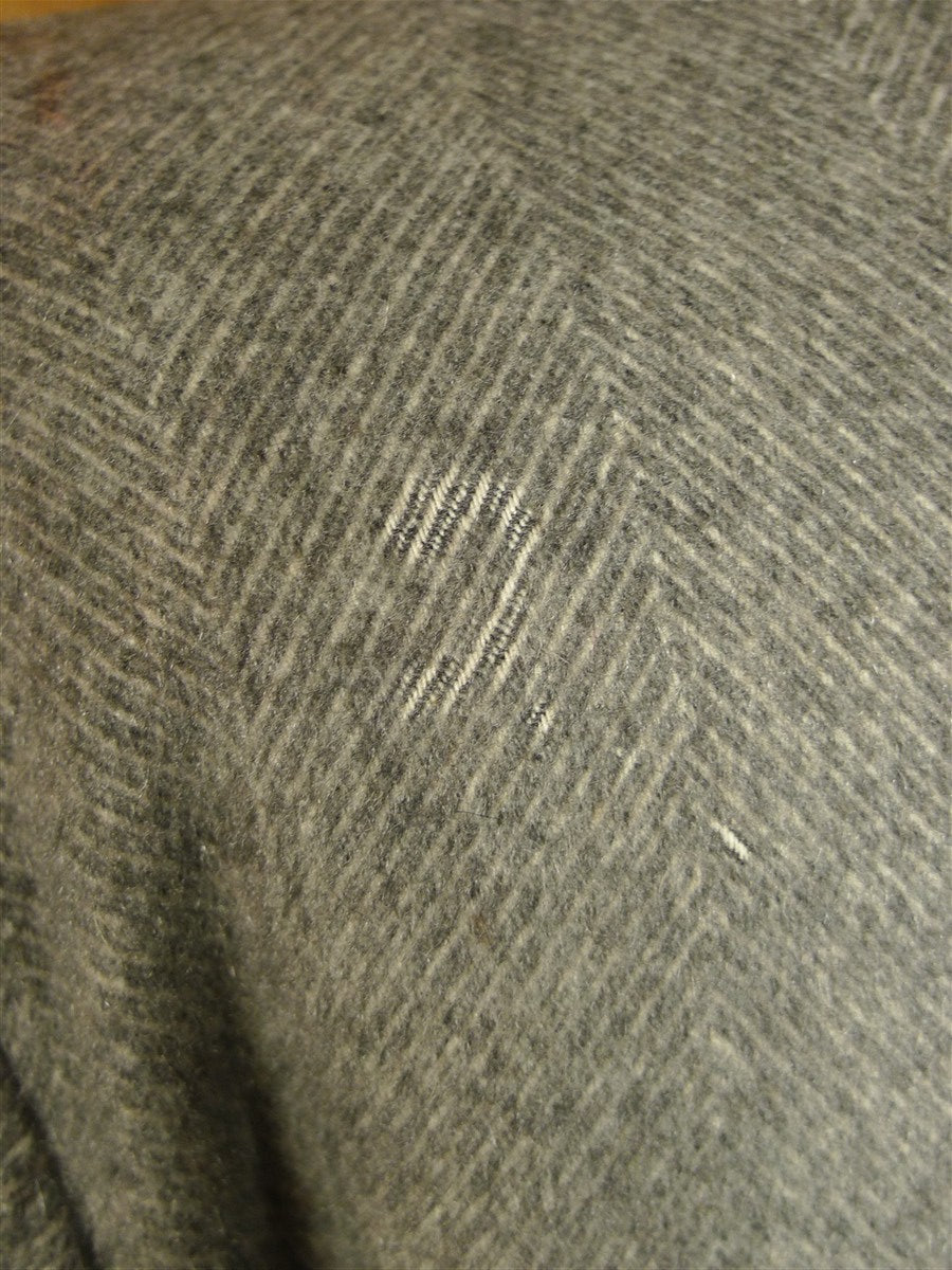 25/0821 zegna italy mongolian cashmere grey herringbone overcoat 42-44 long