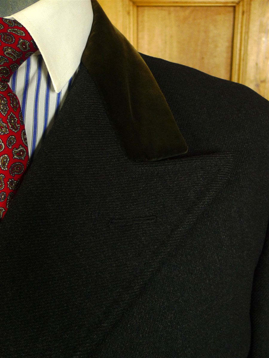 25/0822 vintage 1973 savile row bespoke heavyweight d/b grey overcoat w/ silk velvet collar 42 long