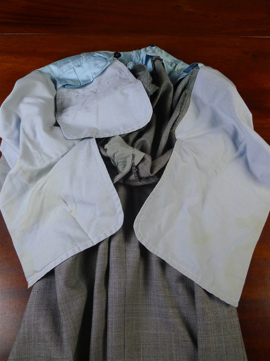25/0817 meyer & mortimer 2018 savile row bespoke grey / blue prince of wales check worsted flannel suit 40 long