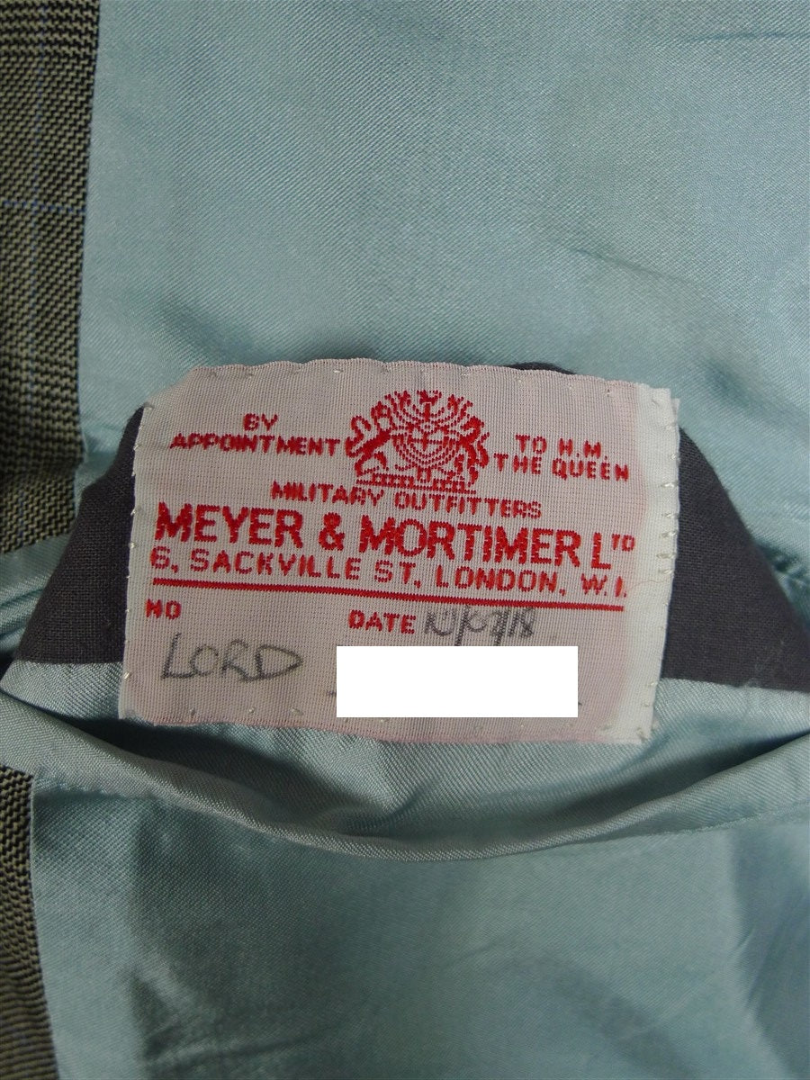 25/0817 meyer & mortimer 2018 savile row bespoke grey / blue prince of wales check worsted flannel suit 40 long