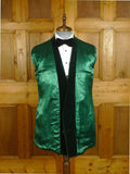 25/0865 buckleigh london green velvet d/b smoking / dinner jacket 42 regular to long