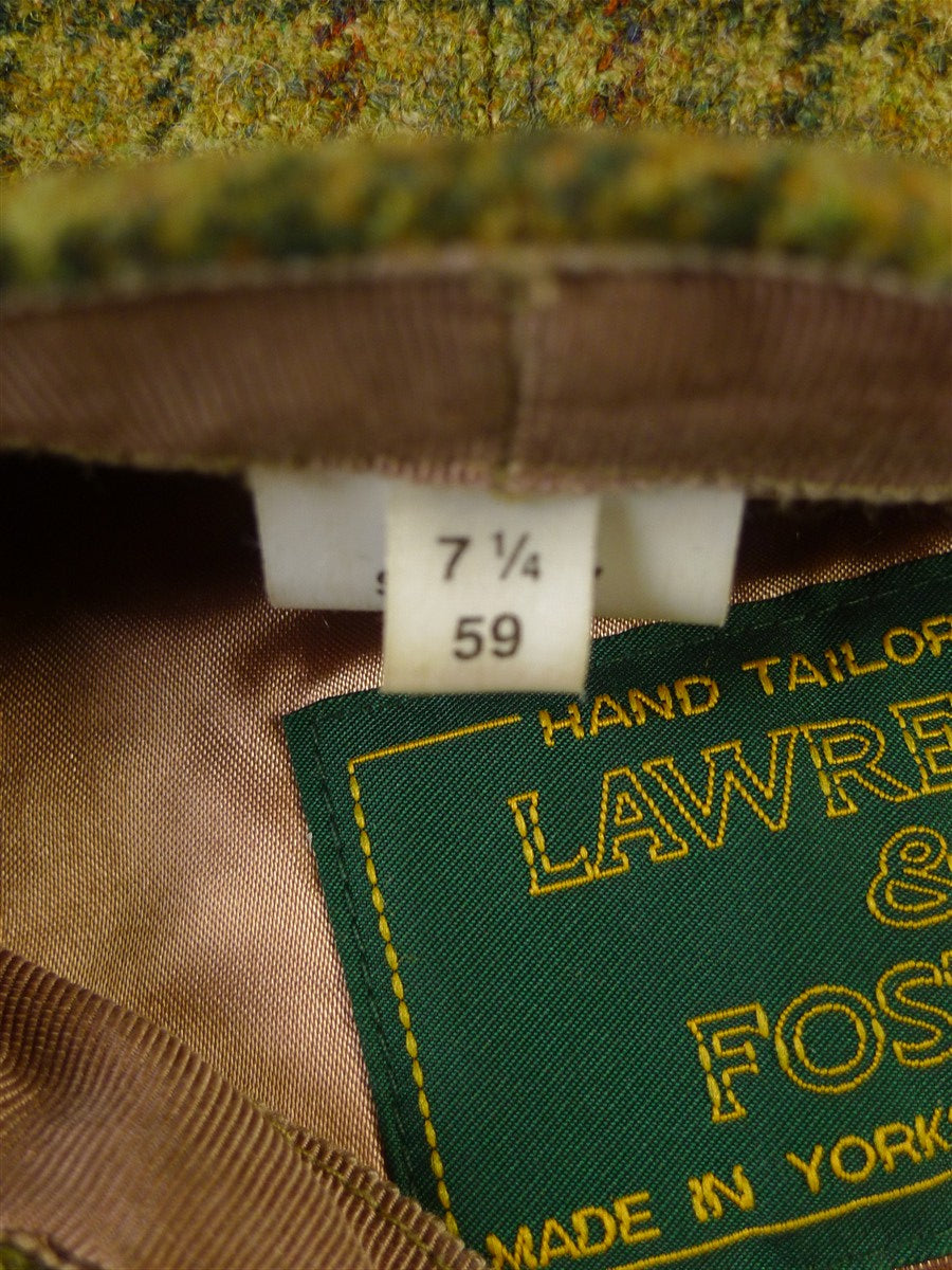 25/0835 immaculate green gun check yorkshire tweed flat cap 59 cms