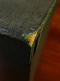 25/0832 vintage / antiques green card & leather carry box for top hat