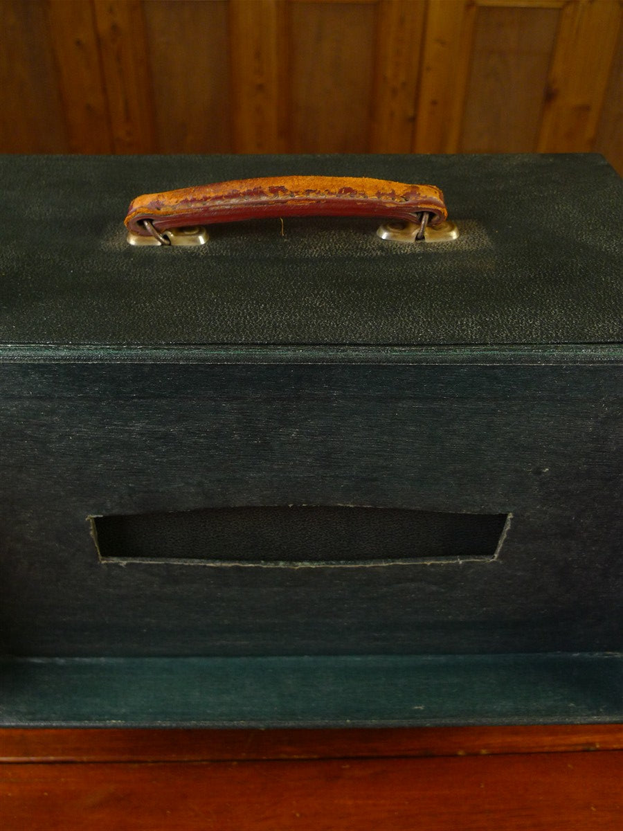 25/0832 vintage / antiques green card & leather carry box for top hat