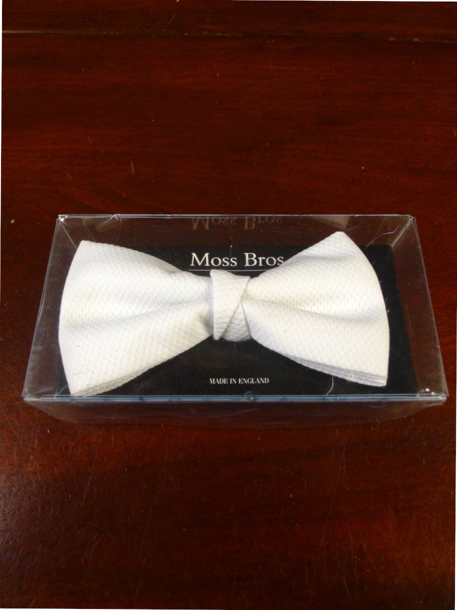 26/0008 new in box vintage moss bros covent garden white marcella bow tie multifit