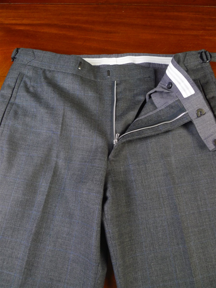 25/0871 immaculate stuart lamprell 2022 savile row bespoke grey / blue prince of wales check worsted suit w/ 2 pair trs 40 short