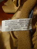 25/1053 stunning vintage daks 92% camelhair camel coat overcoat w/ satin linings 42