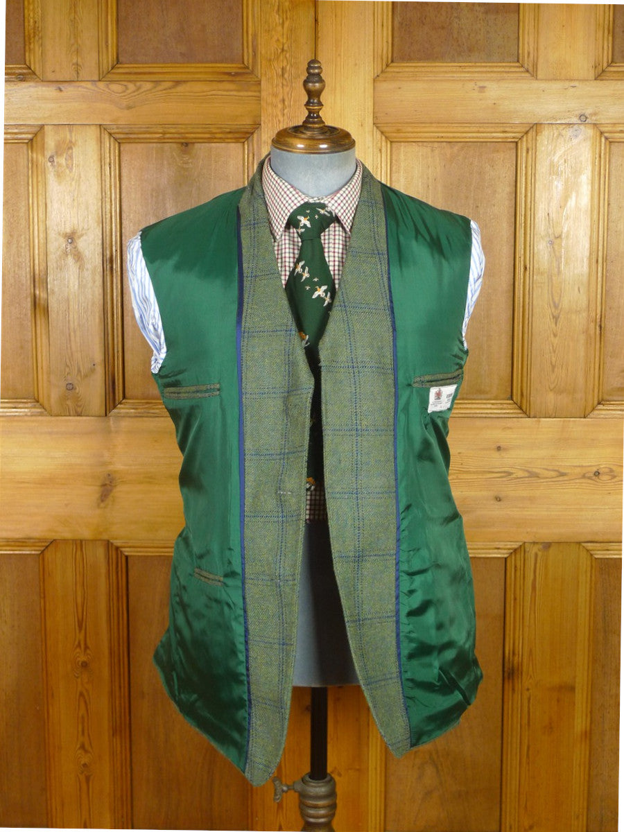 25/1046 immaculate redmayne green wp check tweed jacket w/ horn buttons 40 regular to long