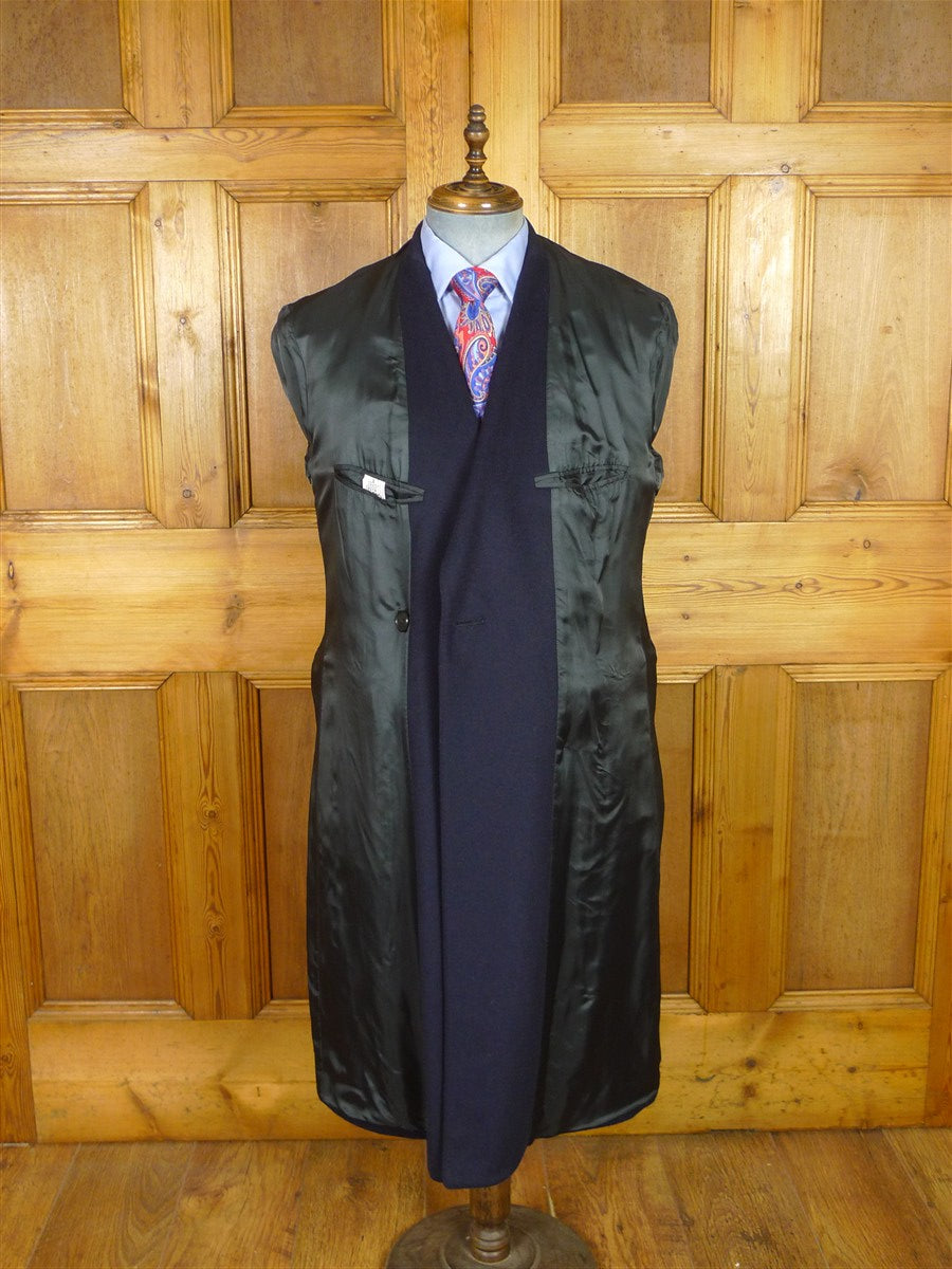25/1054 immaculate vintage austin reed navy blue double breasted full-length wool overcoat 40 regular
