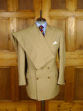 25/1056 dege & skinner 2009 savile row bespoke tan beige worsted suit w/ horn buttons 45 regular to long