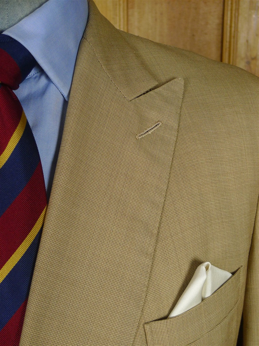 25/1056 dege & skinner 2009 savile row bespoke tan beige worsted suit w/ horn buttons 45 regular to long