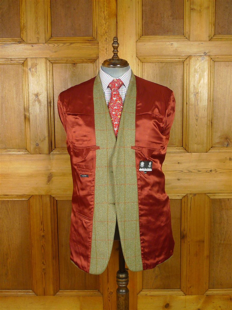 25/1071 immaculate austin reed green / red wp check tweed sports jacket 44 regular