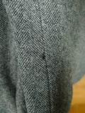 25/1082 beautiful 1950s vintage west of england grey grey herringbone wool overcoat raincoat w/ gauntlet cuff 38-39