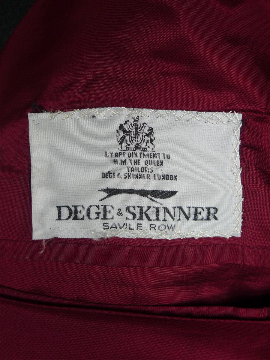 25/1074 immaculate 2010 dege & skinner savile row bespoke heavyweight grey / red pin-stripe d/b worsted suit 46 regular w/ 2 pair trs