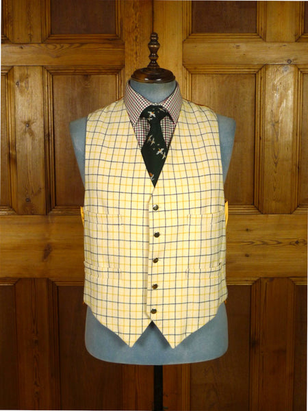 25/1064A vintage british tattersall check wool riding country waistcoat 44